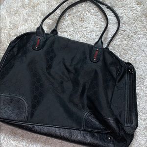 Authentic Gucci  satchel!tip top quality unisex